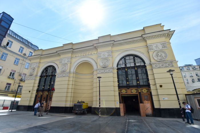 Реконструкция станции «Смоленская» Арбатско-Покровской линии метро в Москве