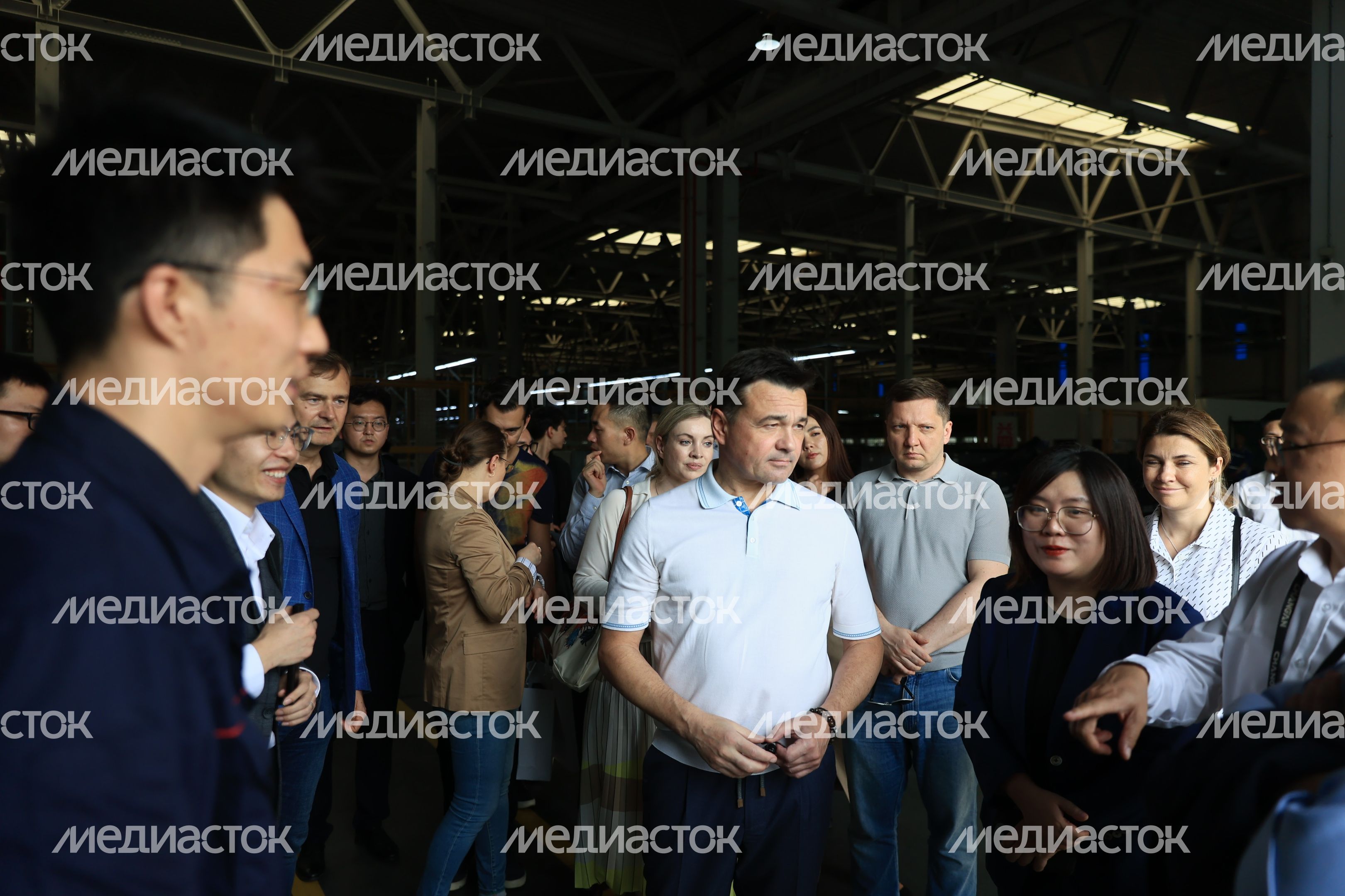Посещение автозавода Changan Automobile Group в Китае Губернатором Подмосковья Посещение автозавода Changan Automobile Group в Китае Губернатором Подмосковья
