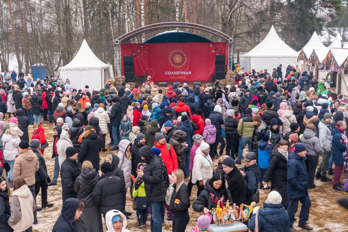 Масленица в парке "Захарово". Одинцовский округ