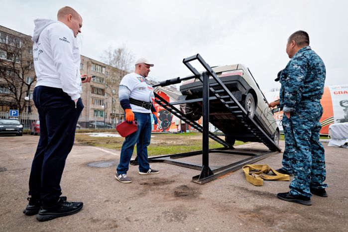 Контрольная тренировка Русского Халка для подготовки к мировому рекорду в Люберцах
