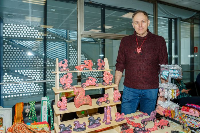 Выставка-продажа авторской черневской игрушки в ДК "Подмосковье"