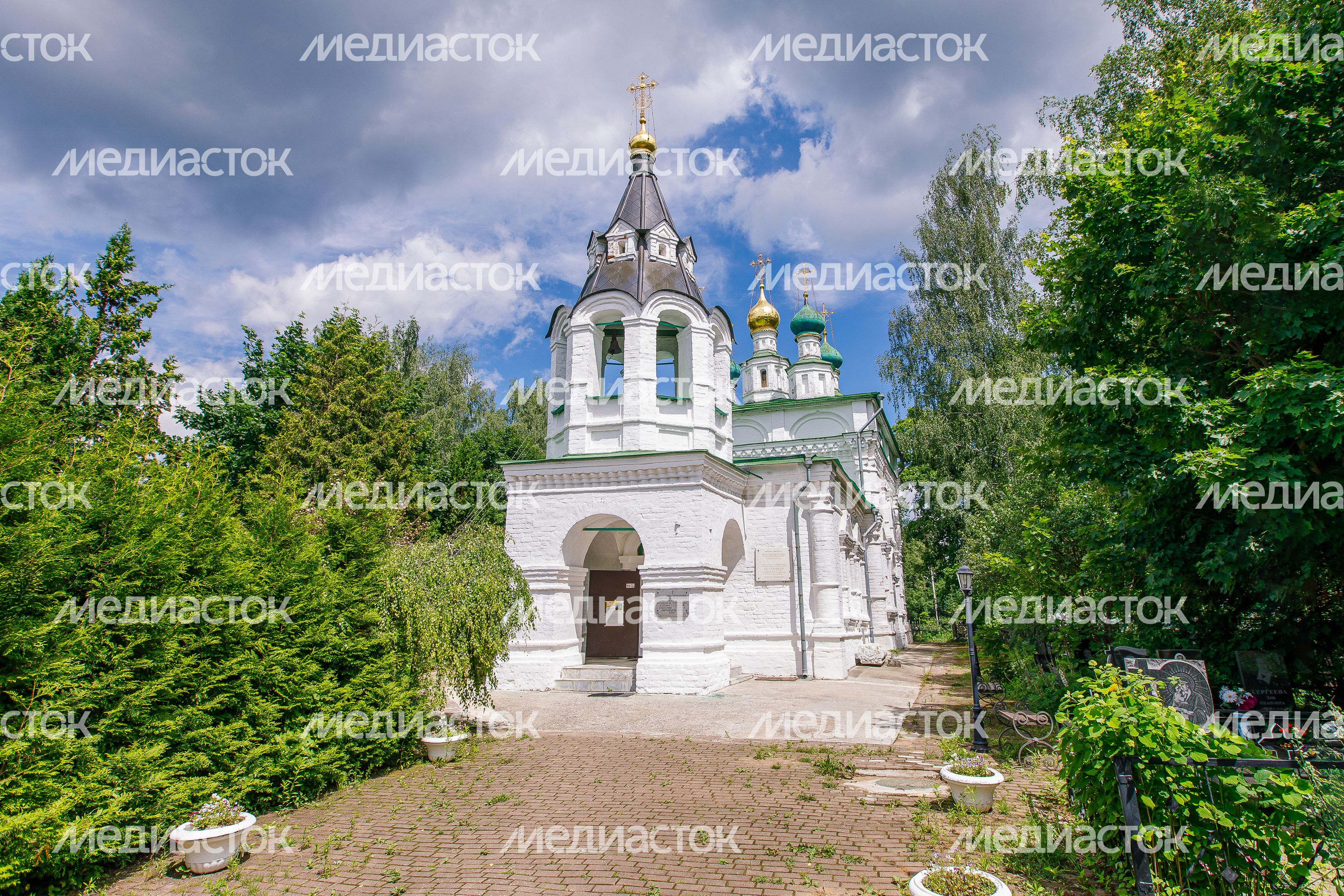 Памятник А.В. Суворову в деревне Рождествено Памятник А.В. Суворову в деревне Рождествено