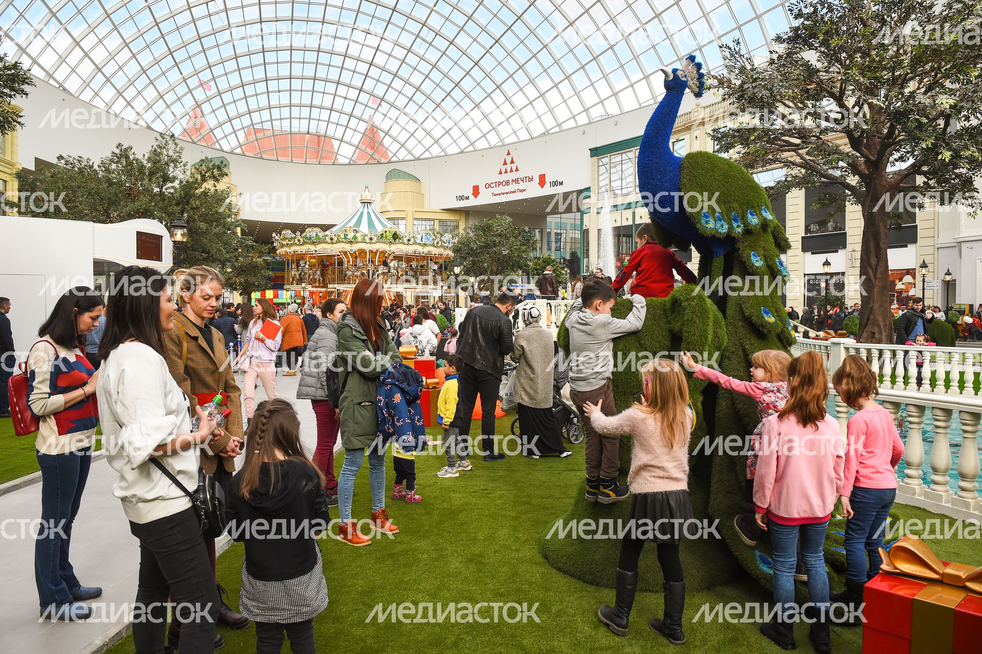Открытие парка развлечений «Остров мечты» в Москве