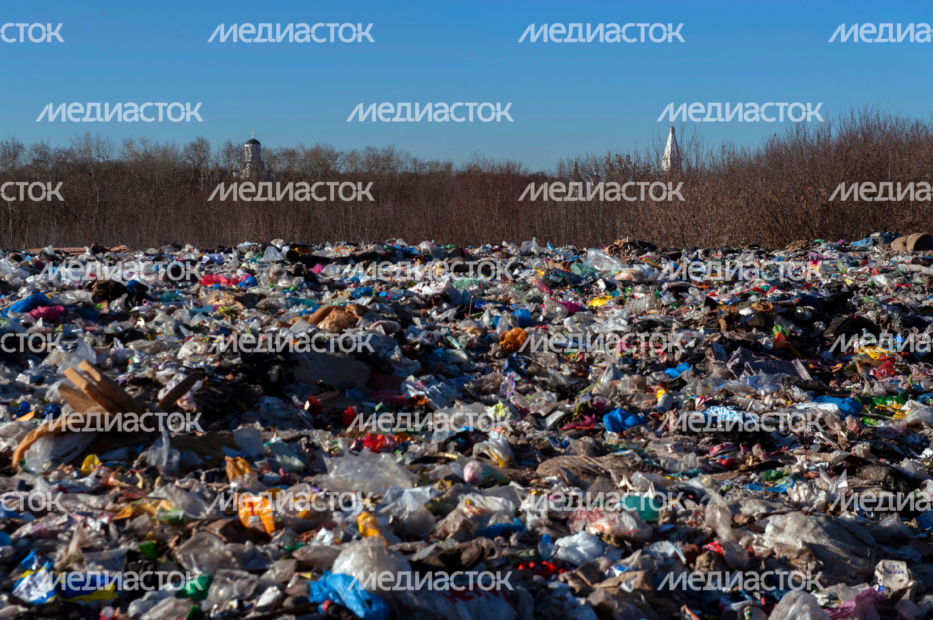 Незаконная свалка в Печатниках Незаконная свалка в Печатниках