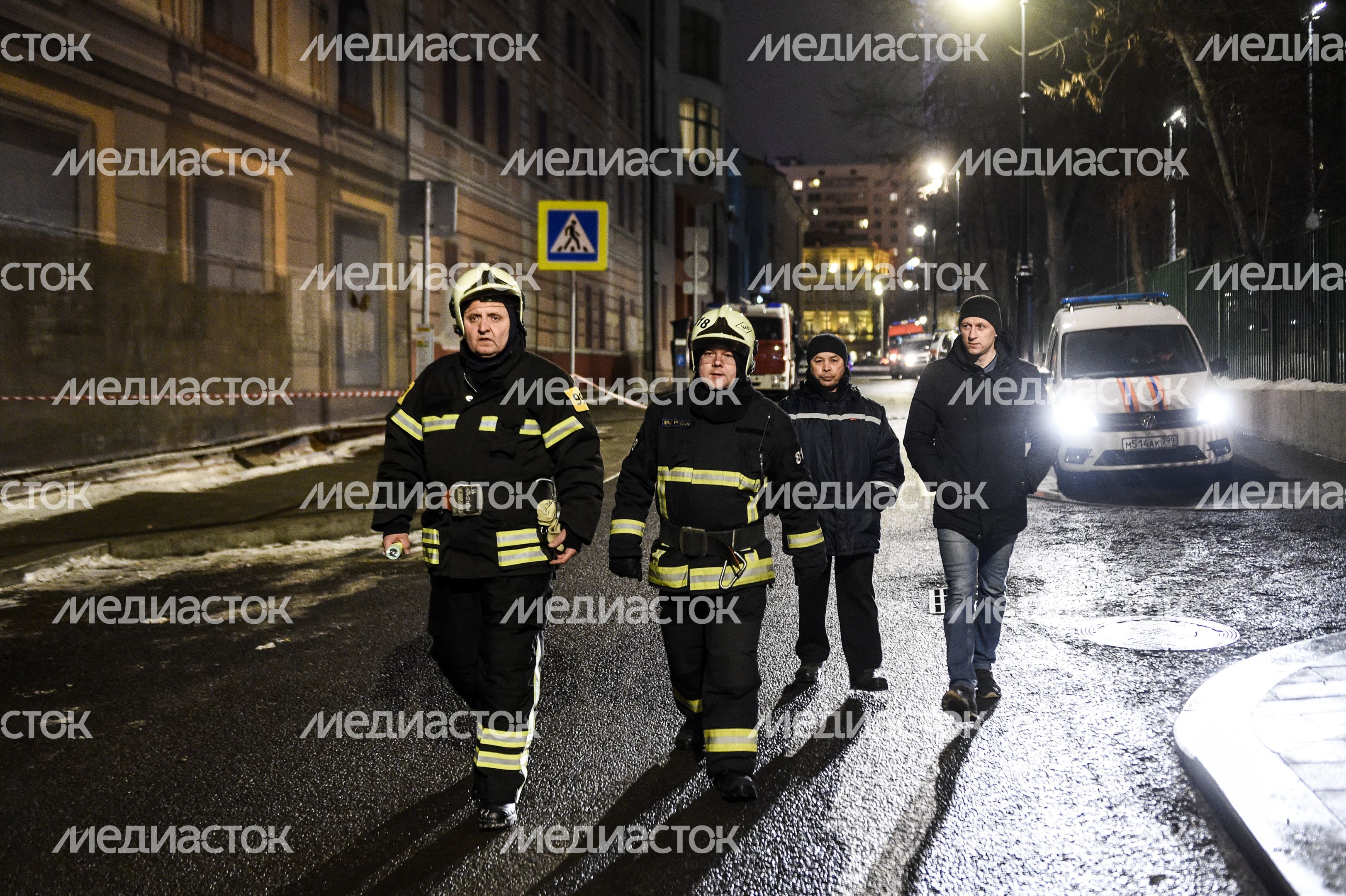 Обрушение кровли реконструируемого здания центре Москвы