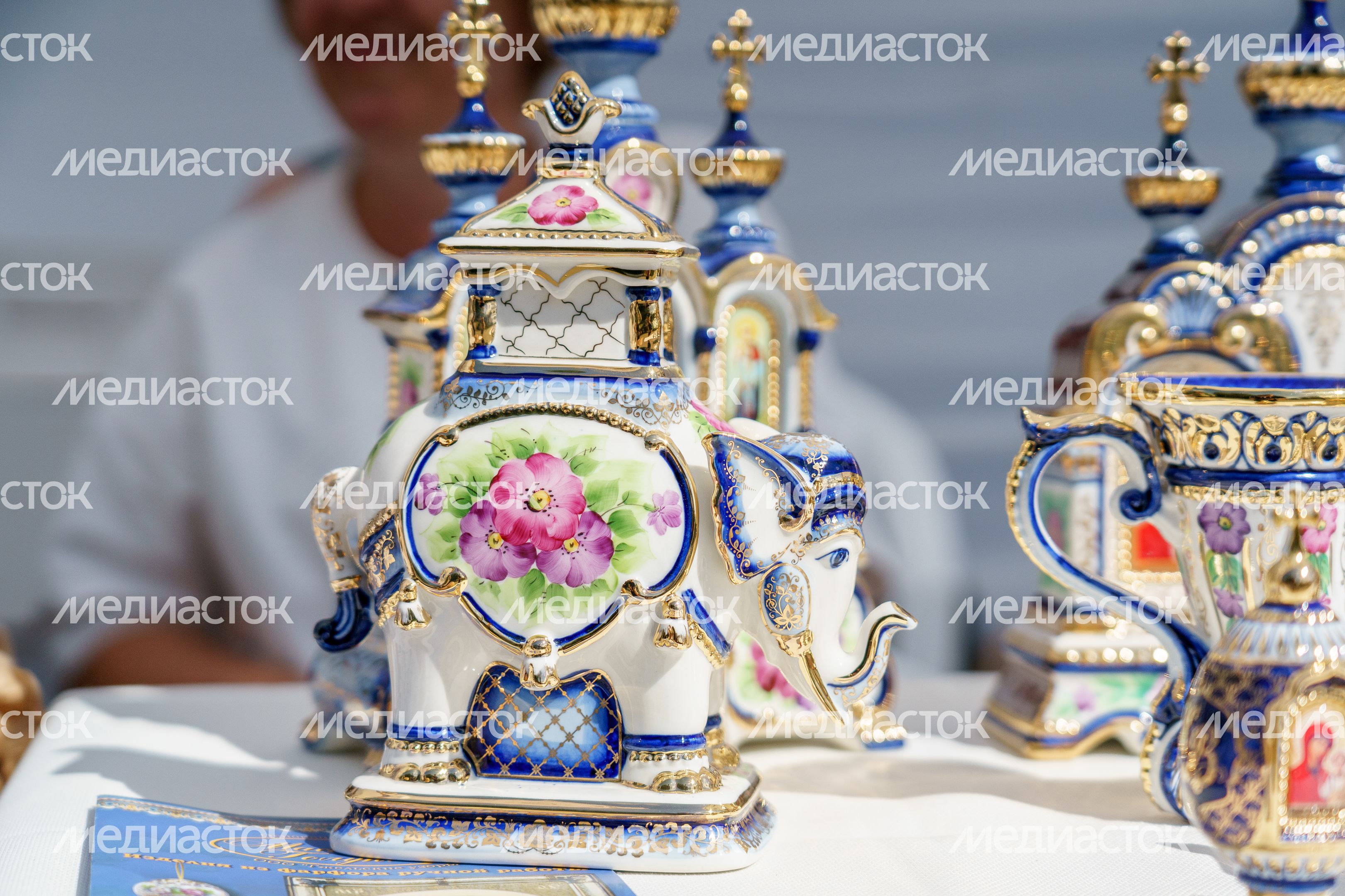 Фестиваль авторской керамики «ГжельФест» в селе Речицы Раменского округа Фестиваль авторской керамики «ГжельФест» в селе Речицы Раменского округа