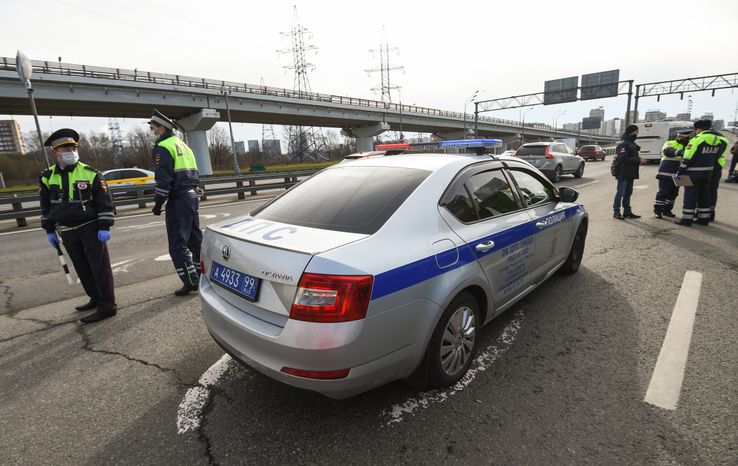 Проверка пропусков на въезде в Москву в период самоизоляции