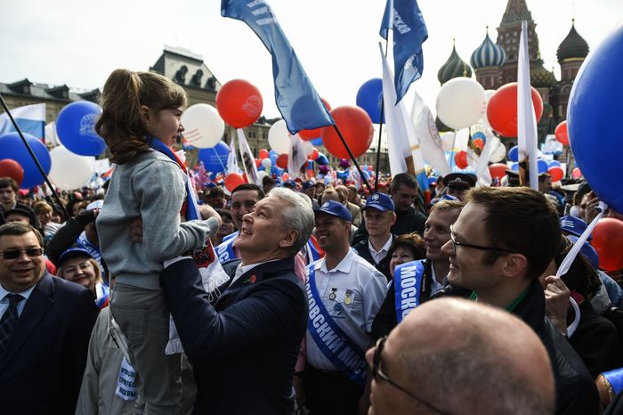 Первомайская демонстрация профсоюзов в Москве