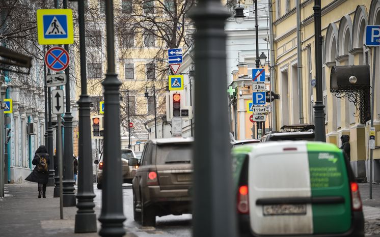 Городская жизнь в Москве в марте