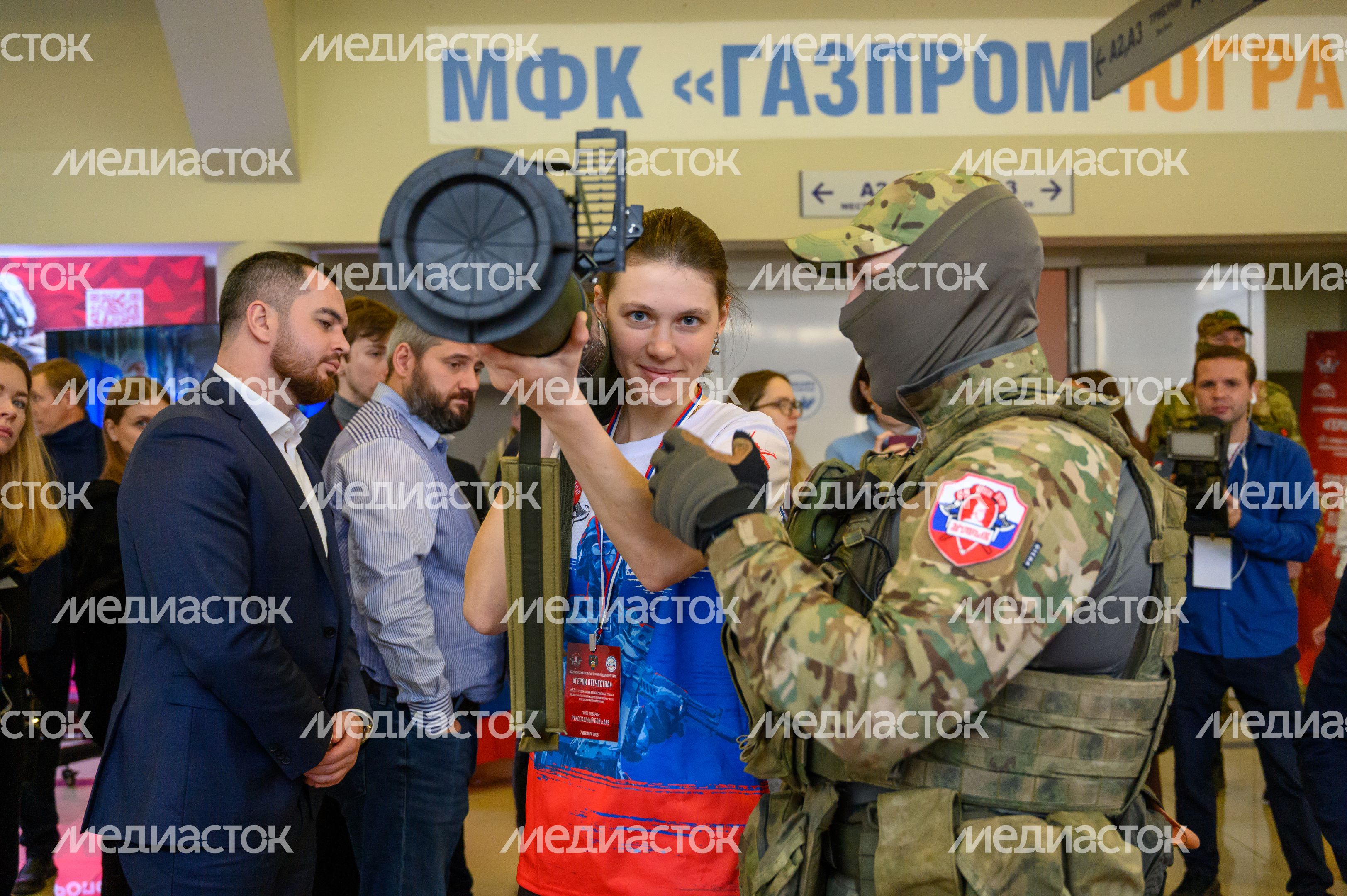 Выставка оружия СВО для посетителей Всероссийских соревнований по единоборствам «Герои Отечества» Выставка оружия СВО для посетителей Всероссийских соревнований по единоборствам «Герои Отечества»