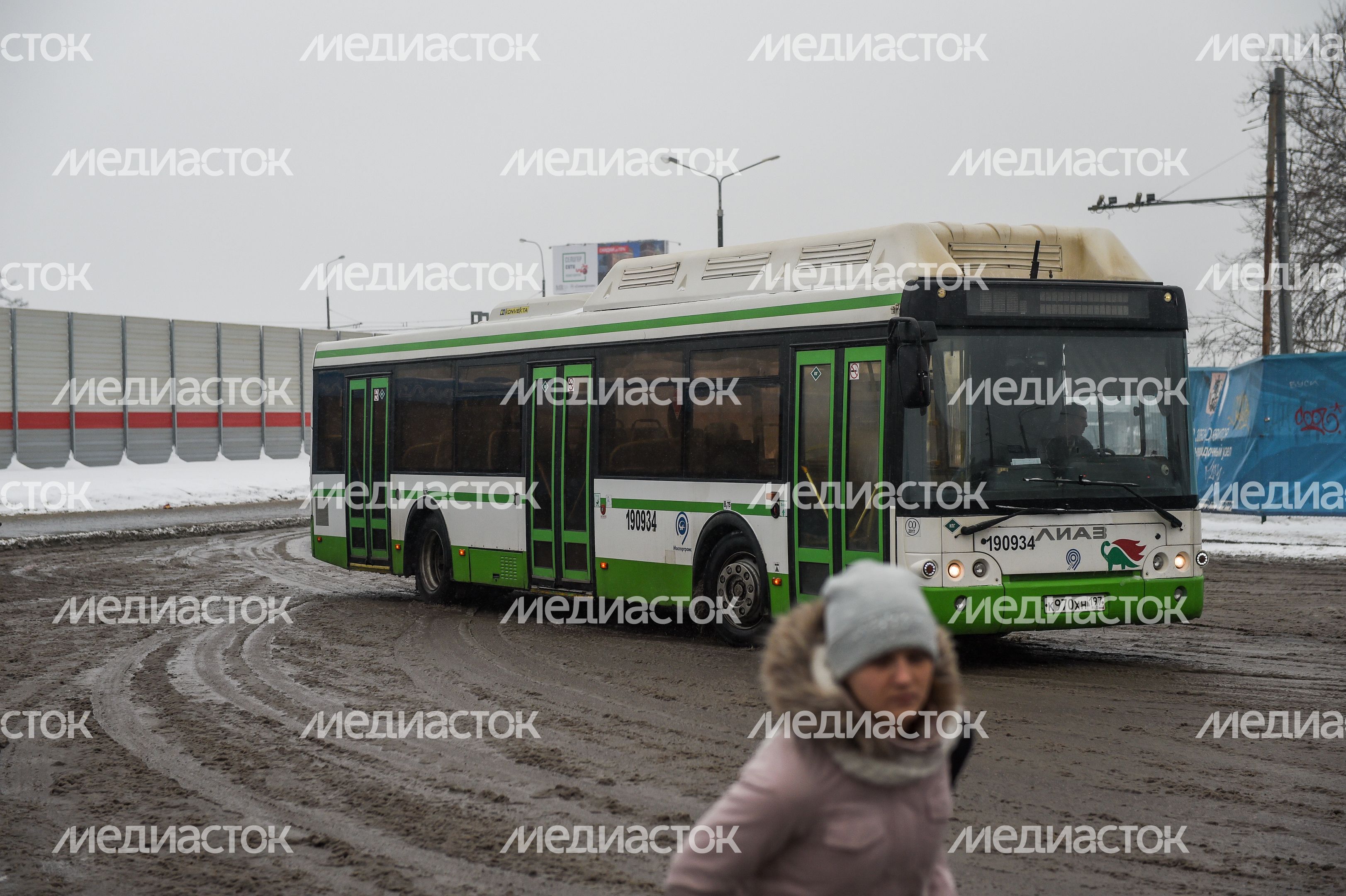 Подтопление станции метро Окружная на севере Москвы
