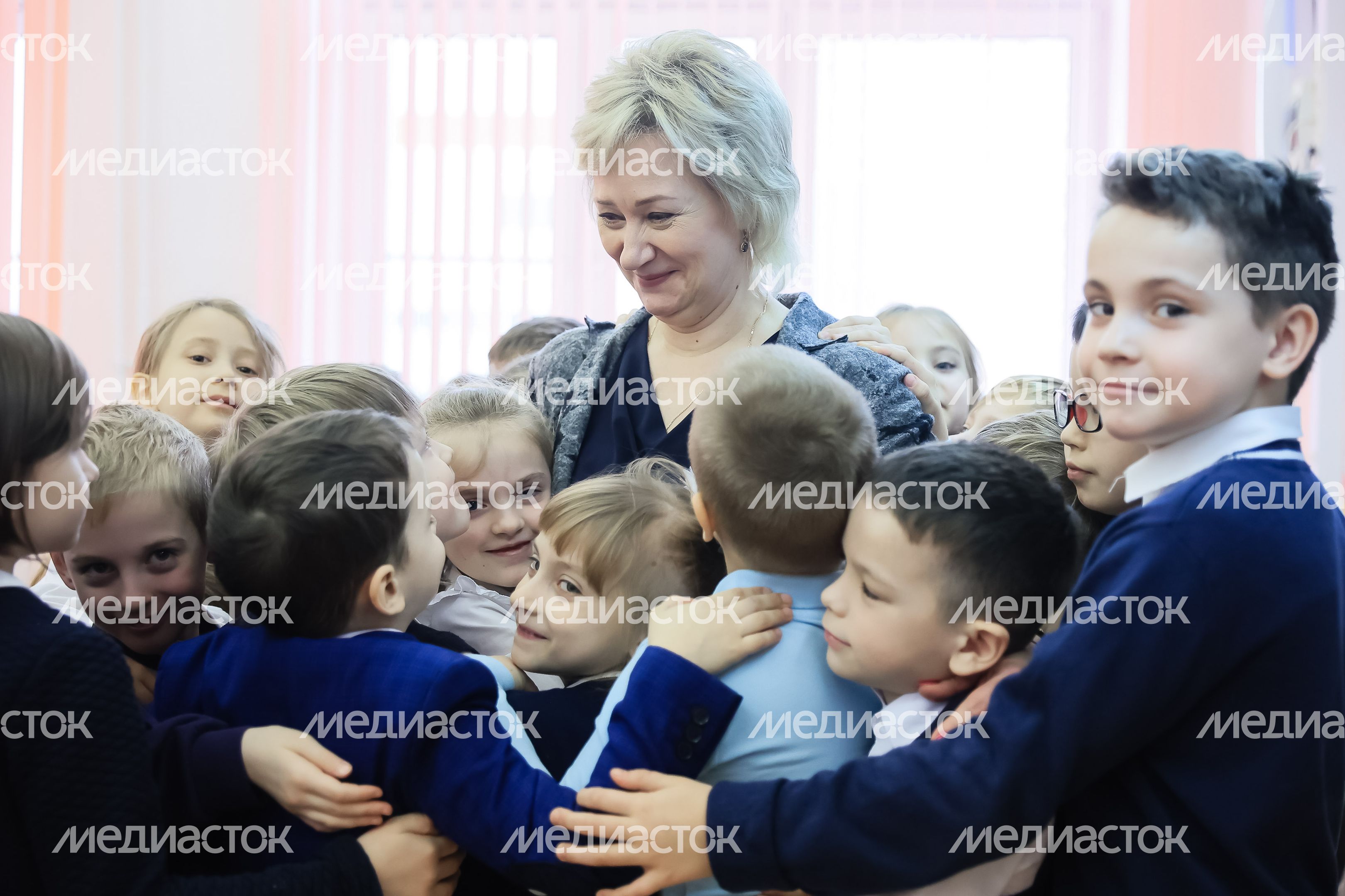 Встреча Губернатора Подмосковья со школьниками из Балашихи, чьи близкие находятся в зоне СВО