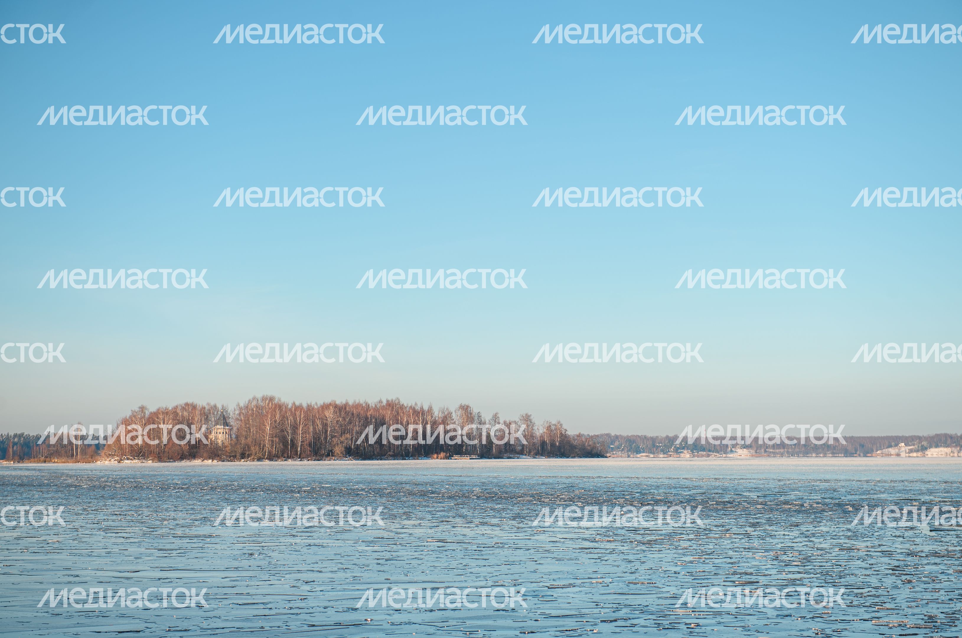 Зимние виды города Калязин