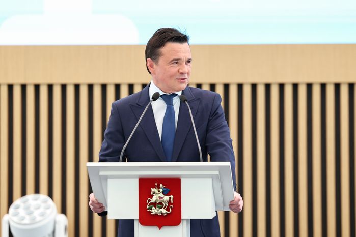 Андрей Воробьев поздравил подмосковных медработников  с профессиональным праздником