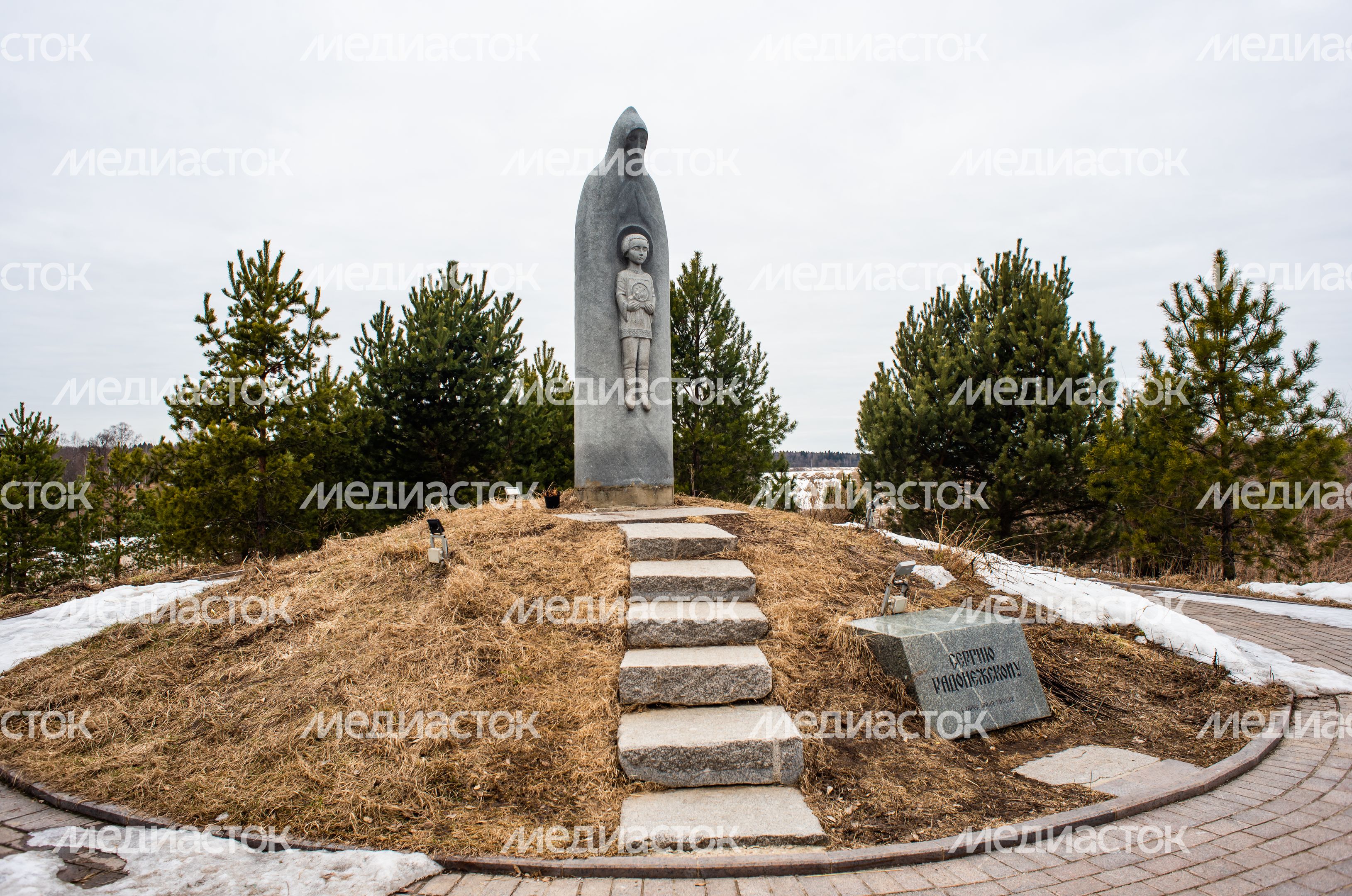Церковь Преображения Господня в Радонеже