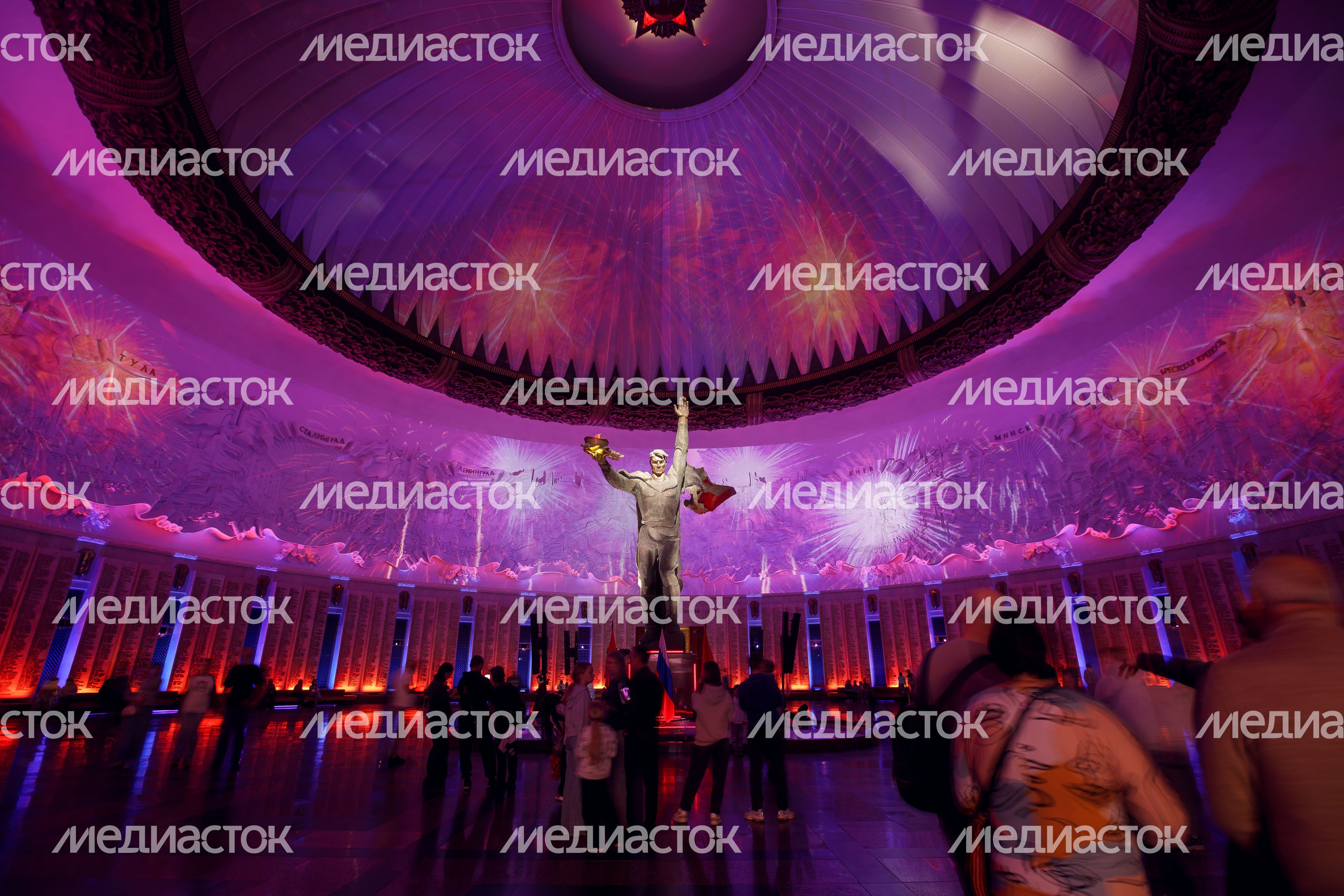 Зал Славы в Музее Победы в Москве Зал Славы в Музее Победы в Москве