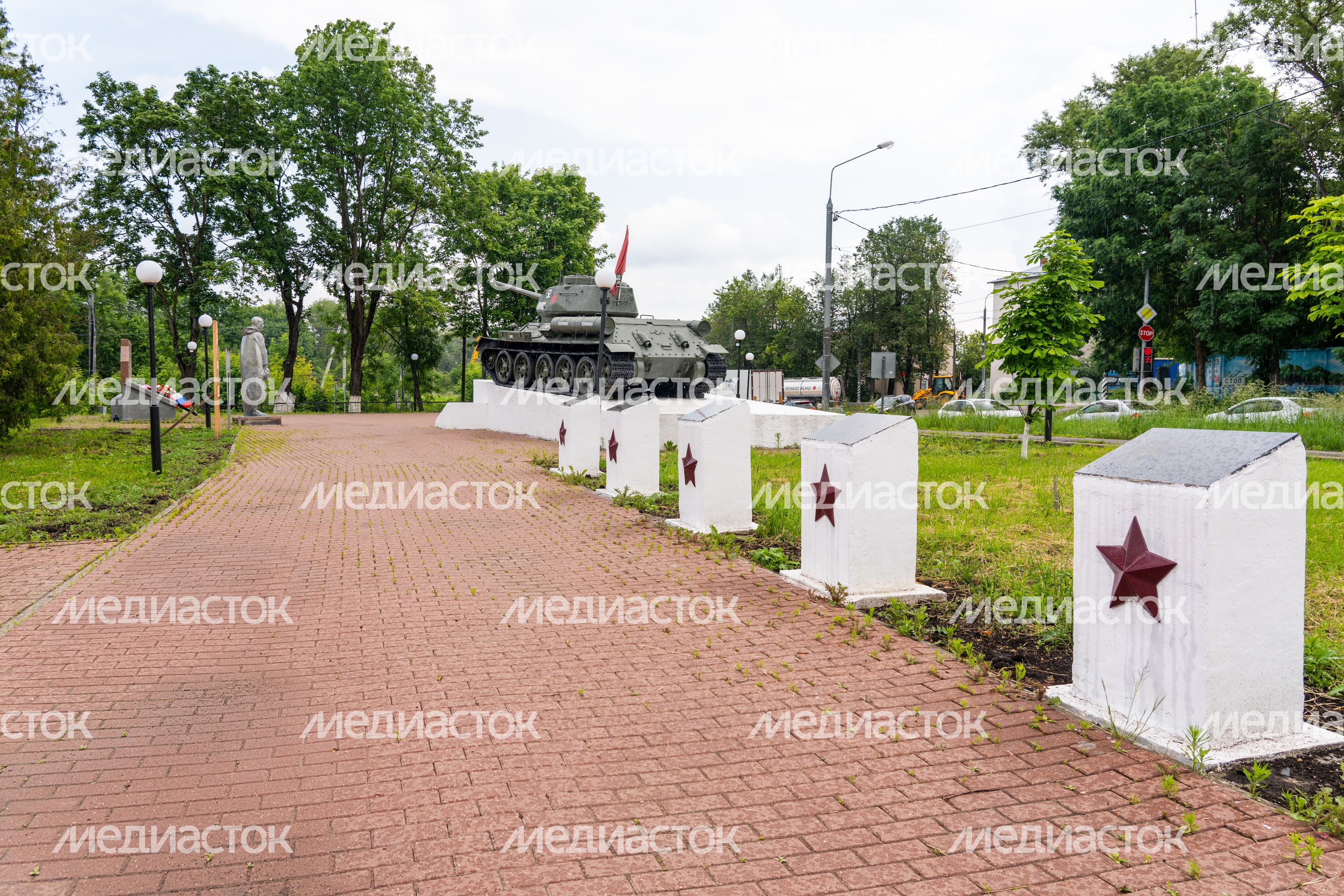 Парк Победы в селе Новопетровское округа Истра Парк Победы в селе Новопетровское округа Истра