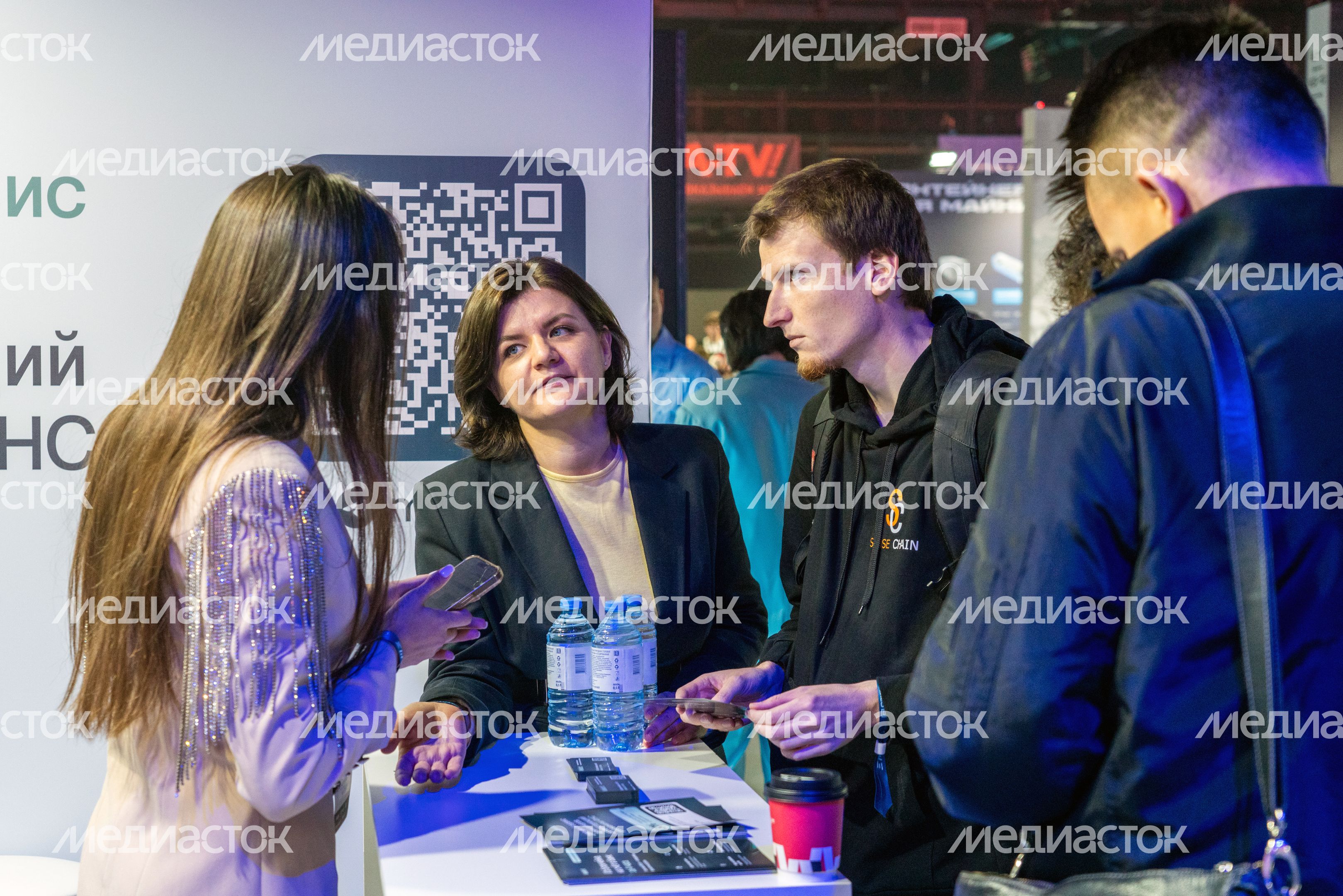 Выставочный стенд на форуме по криптовалютам и блокчейн-технологиям CRYPTO SUMMIT 2025 в Одинцово Выставочный стенд на форуме по криптовалютам и блокчейн-технологиям CRYPTO SUMMIT 2025 в Одинцово