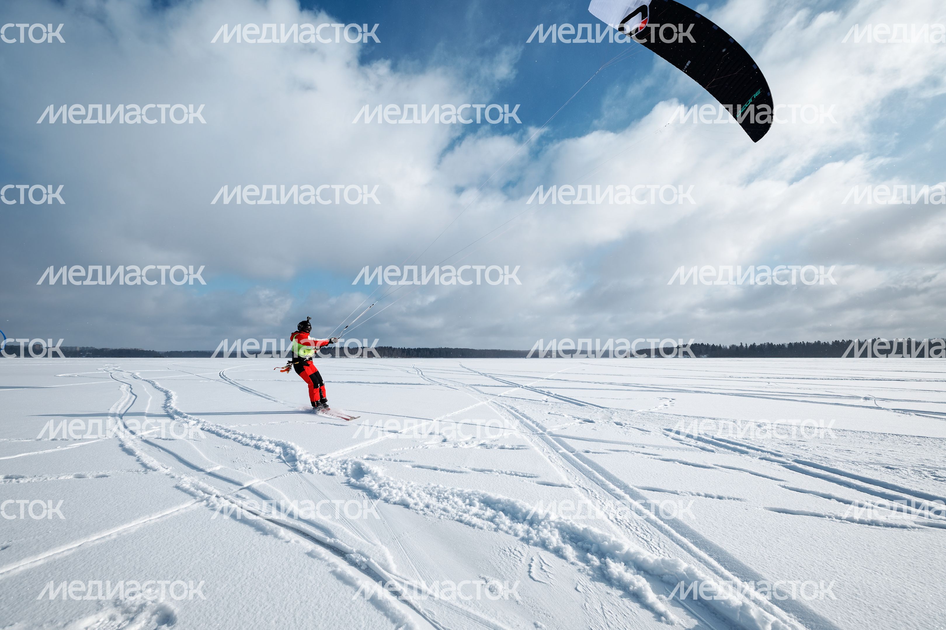 Чемпионат Московской области по сноукайтингу в Солнечногорске Чемпионат Московской области по сноукайтингу в Солнечногорске