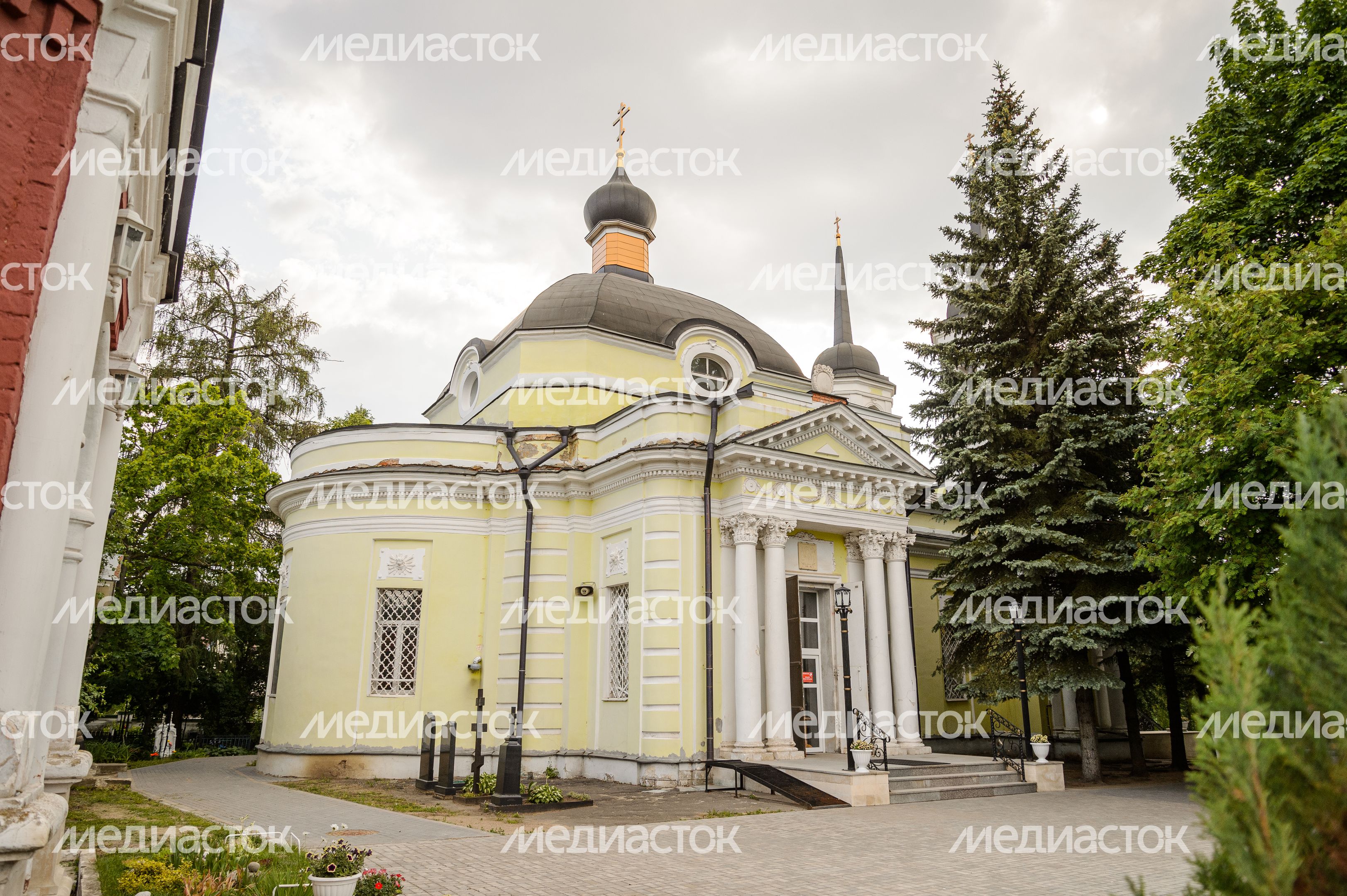 Церковь Троицы Живоначальной