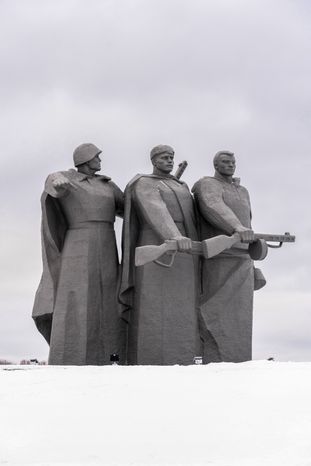 Волоколамск. Мемориал 28 Панфиловцев