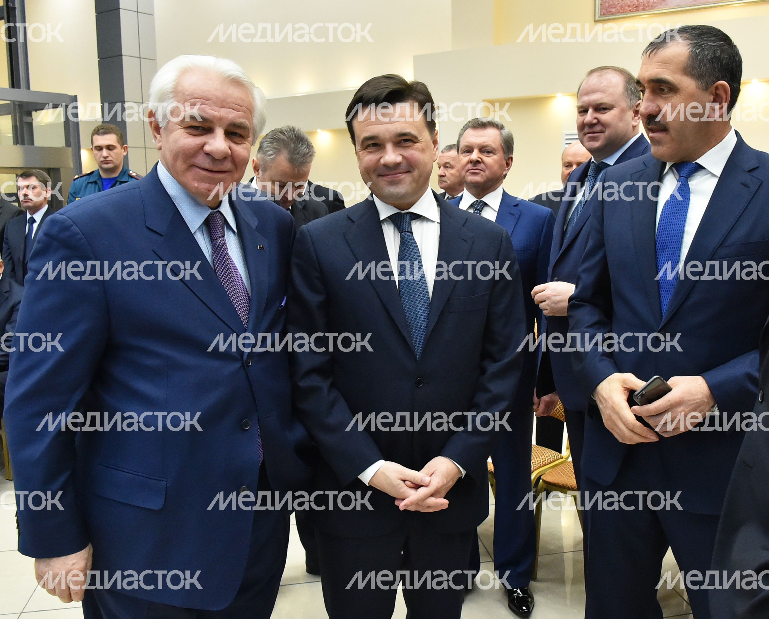 Сбор по подведению итогов деятельности системы РСЧС прошел в подмосковном доме правительства Сбор по подведению итогов деятельности системы РСЧС прошел в подмосковном доме правительства