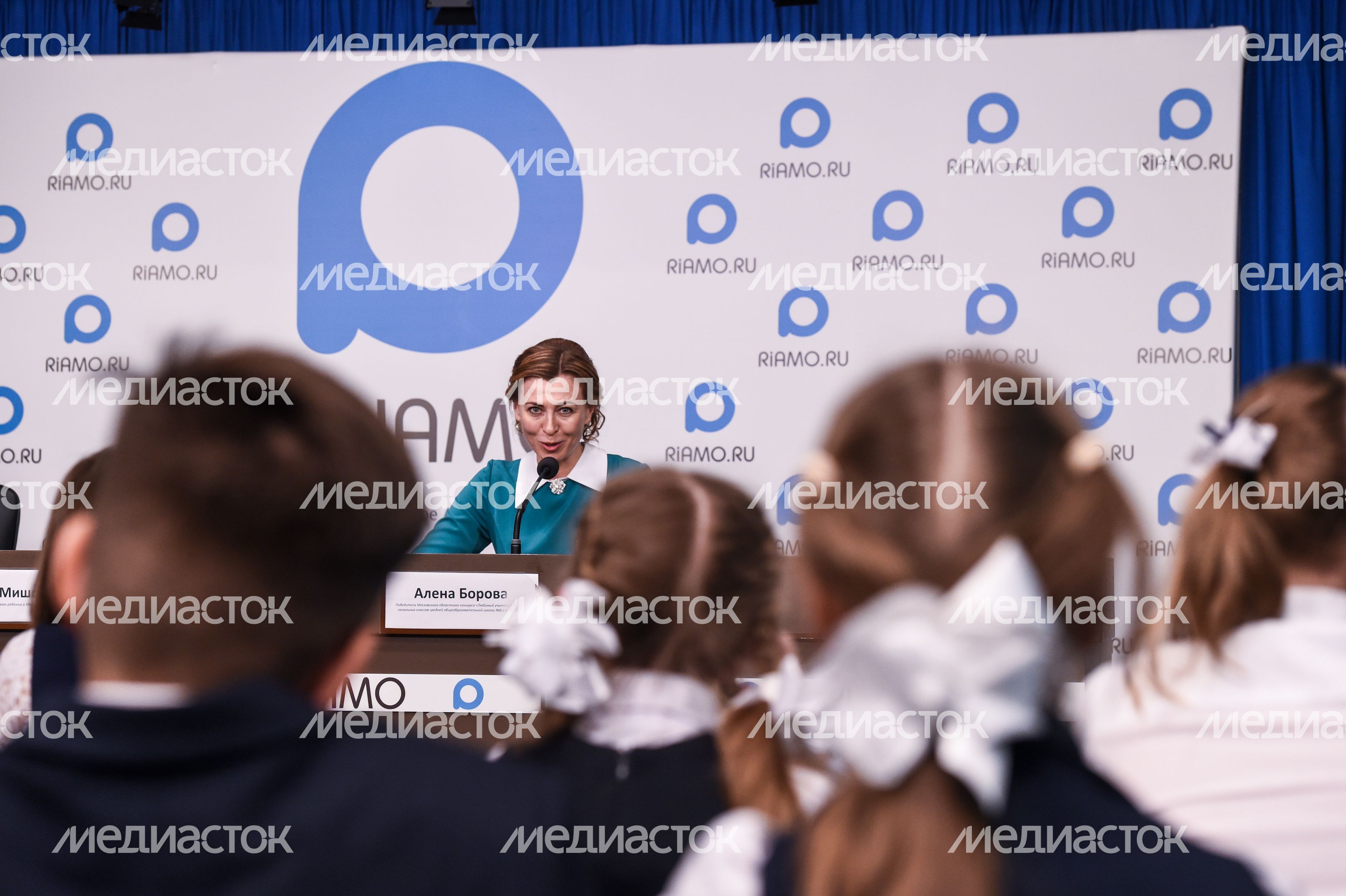 Пресс-конференция Уполномоченного по правам ребенка в Подмосковье Ксении Мишоновой