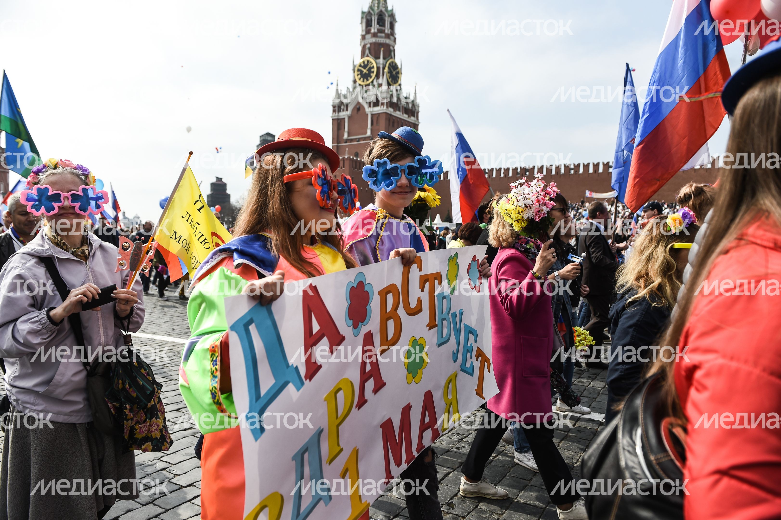 Первомайская демонстрация профсоюзов в Москве Первомайская демонстрация профсоюзов в Москве
