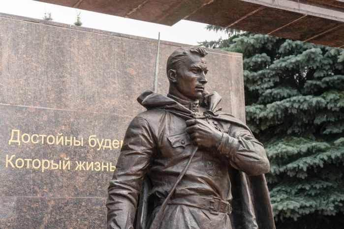 Аллея памяти в Клину