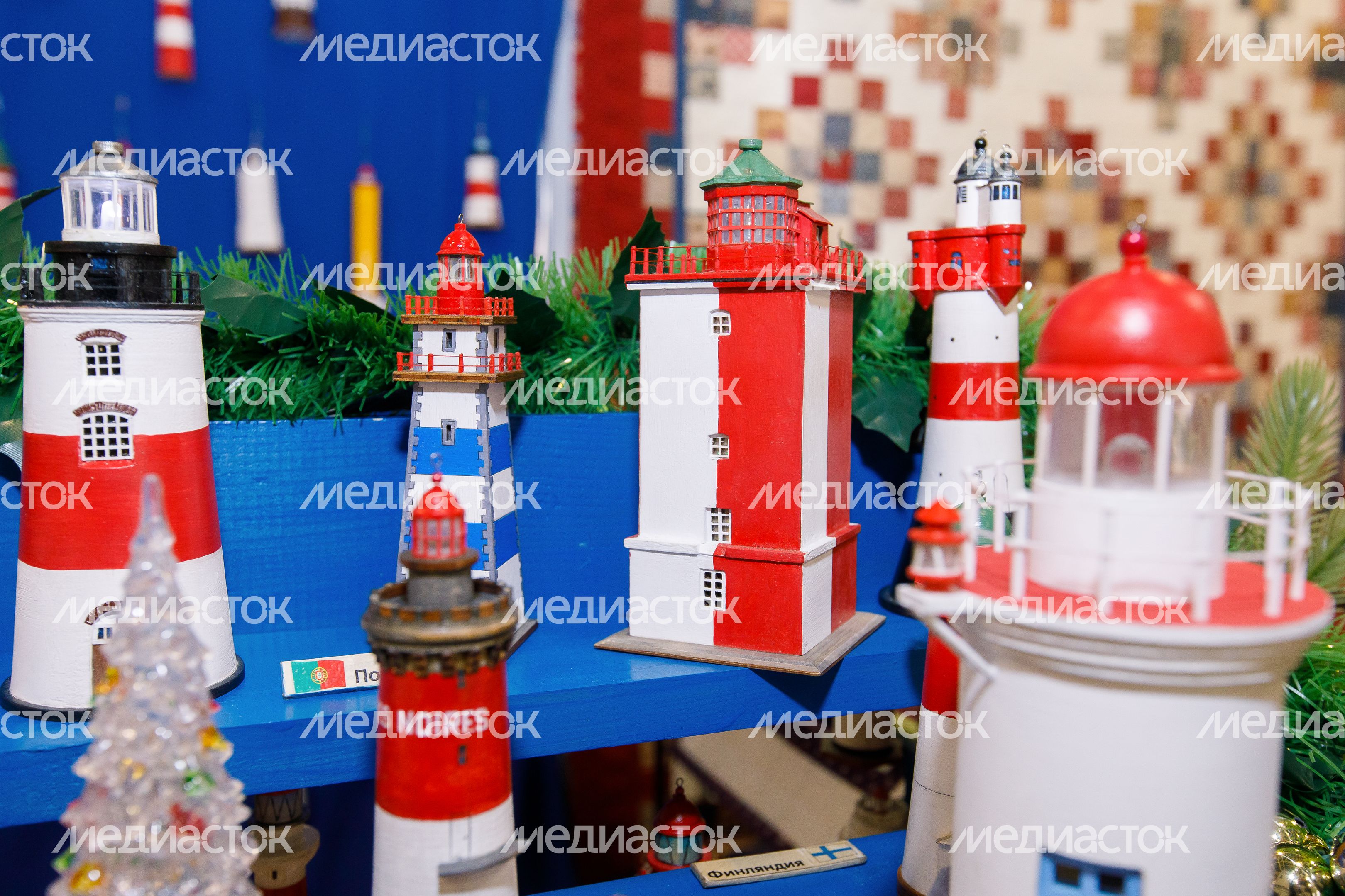 Предметы народных художественных промыслов на выставке «Ладья. Зимняя сказка 2024» Предметы народных художественных промыслов на выставке «Ладья. Зимняя сказка 2024»