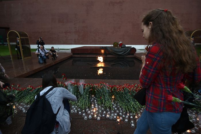Акция «Вахта памяти. Вечный огонь – 2016» в День памяти и скорби в Москве