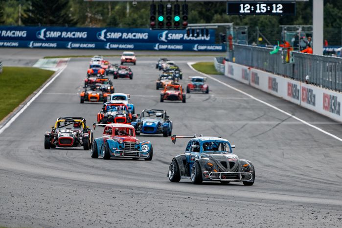 VI этап российской серии кольцевых гонок на автодроме Moscow Raceway