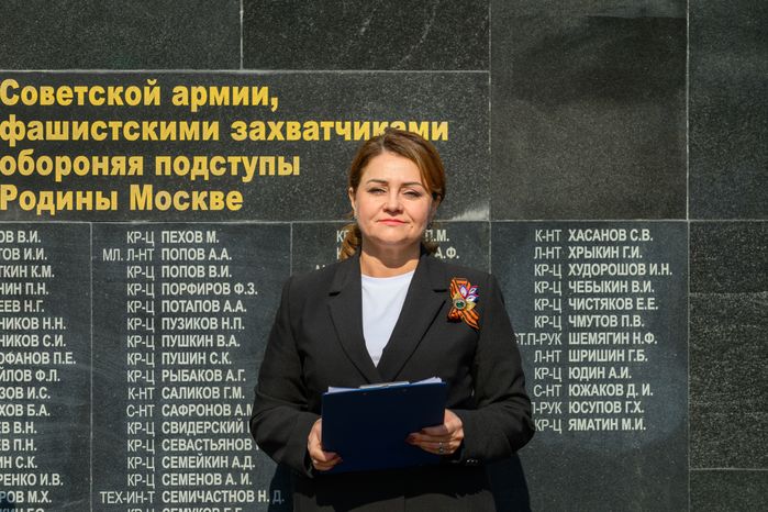 Памятное мероприятие в честь Дня Победы у мемориала Великой Отечественной войны в Яхроме