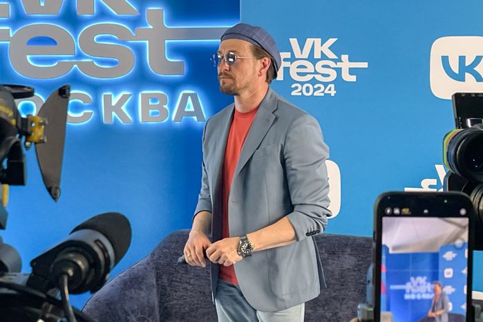 Сергей Безруков на пресс-конференции VK Fest -2024 в Лужниках