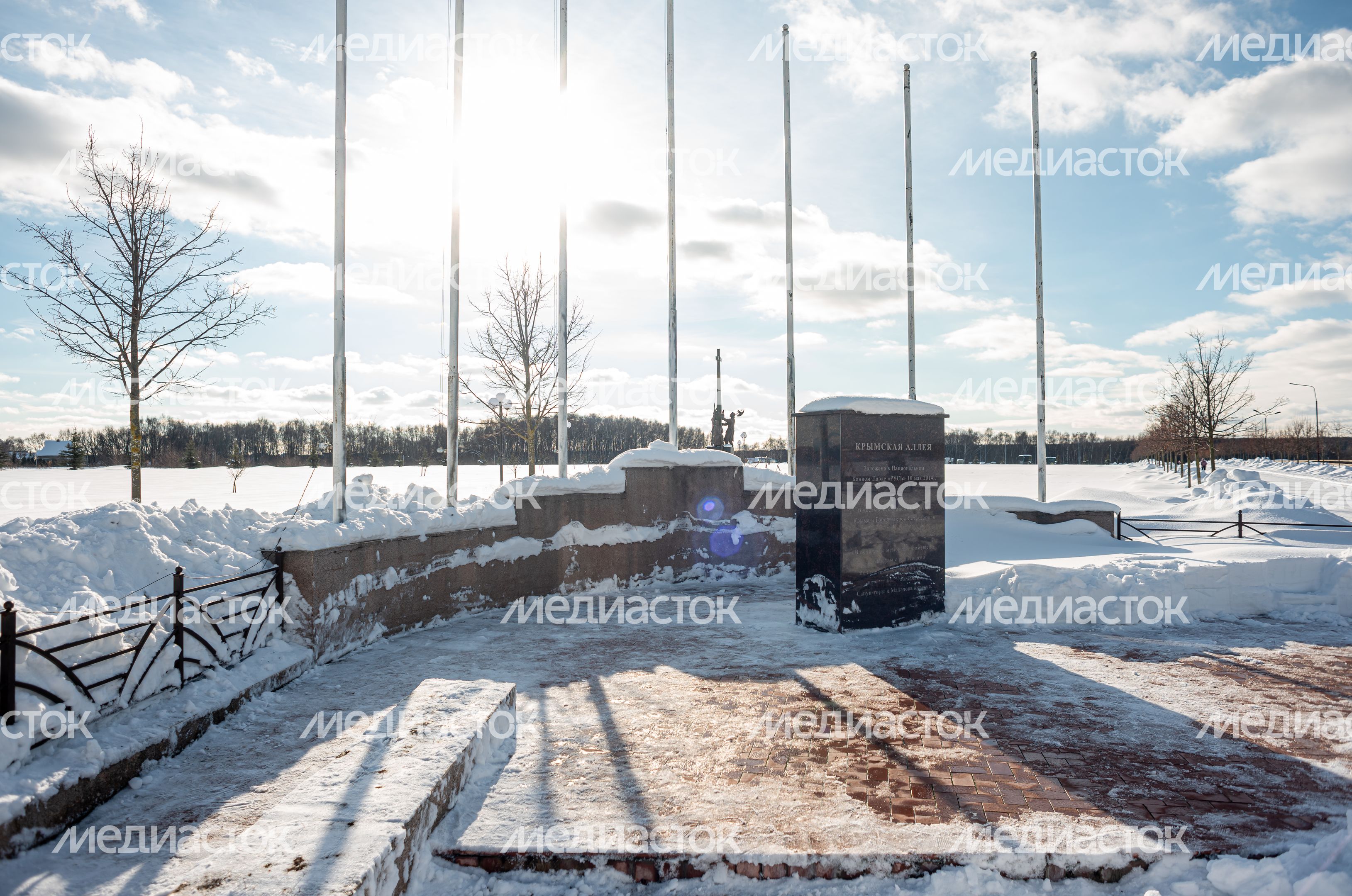 Зимние виды Национального Конного арка Русь