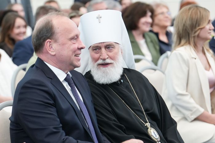 Соцработников Подмосковья поздравили с профессиональным праздником