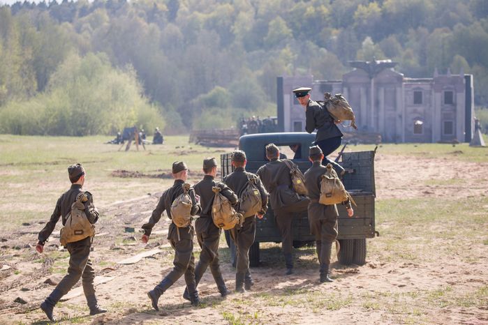 Военно-историческая реконструкция "Успех в единстве поколений" в Химках