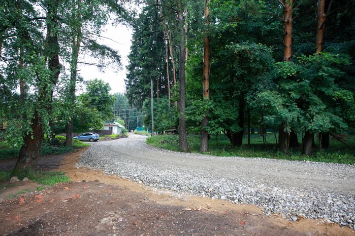Ремонт грунтовой дороги на ул. Колхозной в Дедовске