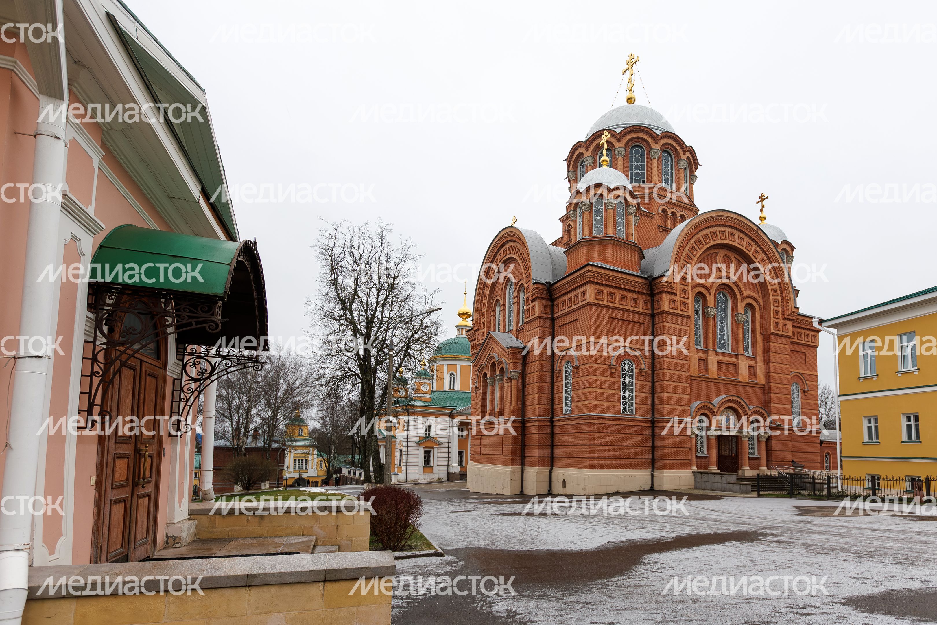 Никольский собор в Покровском монастыре в Хотьково Сергиево-Посадского округа Никольский собор в Покровском монастыре в Хотьково Сергиево-Посадского округа