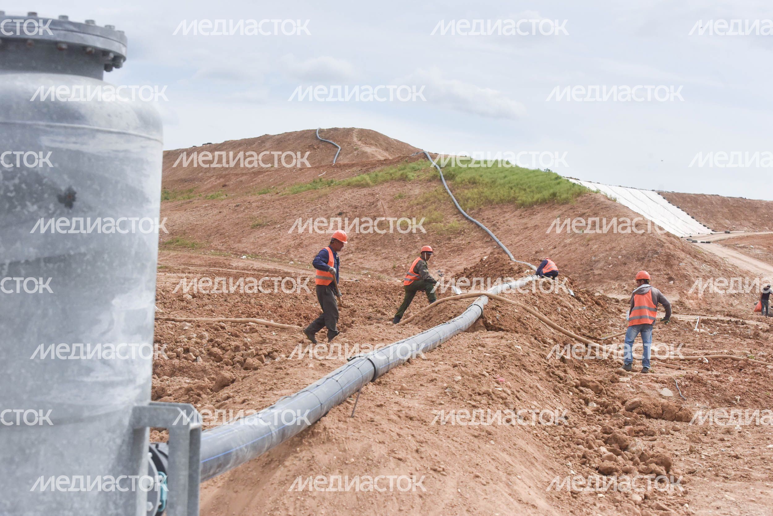 Запуск факельной установки для дегазации в тестовом режиме на полигоне «Ядрово»