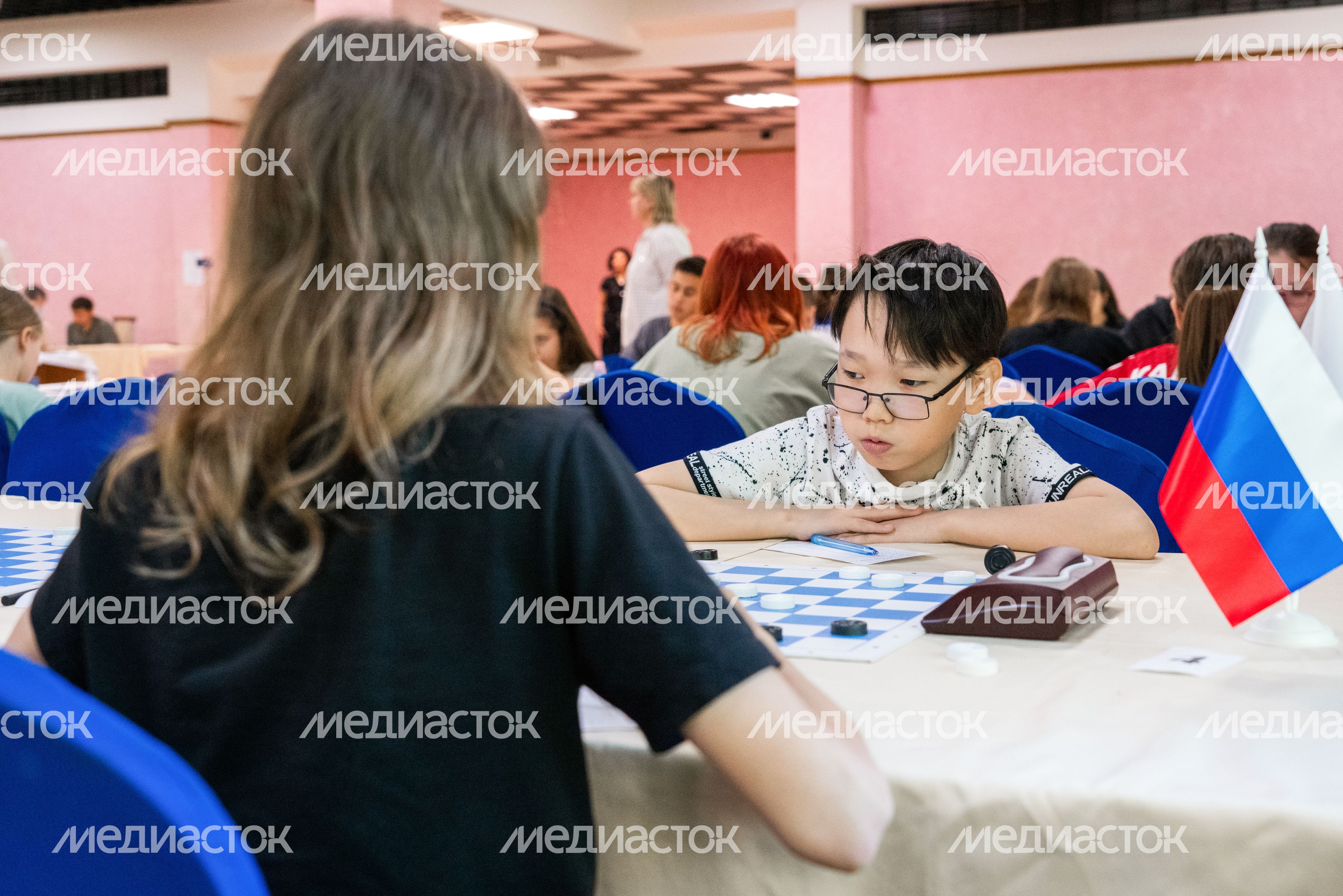 В Подмосковье завершился чемпионат России по международным стоклеточным шашкам