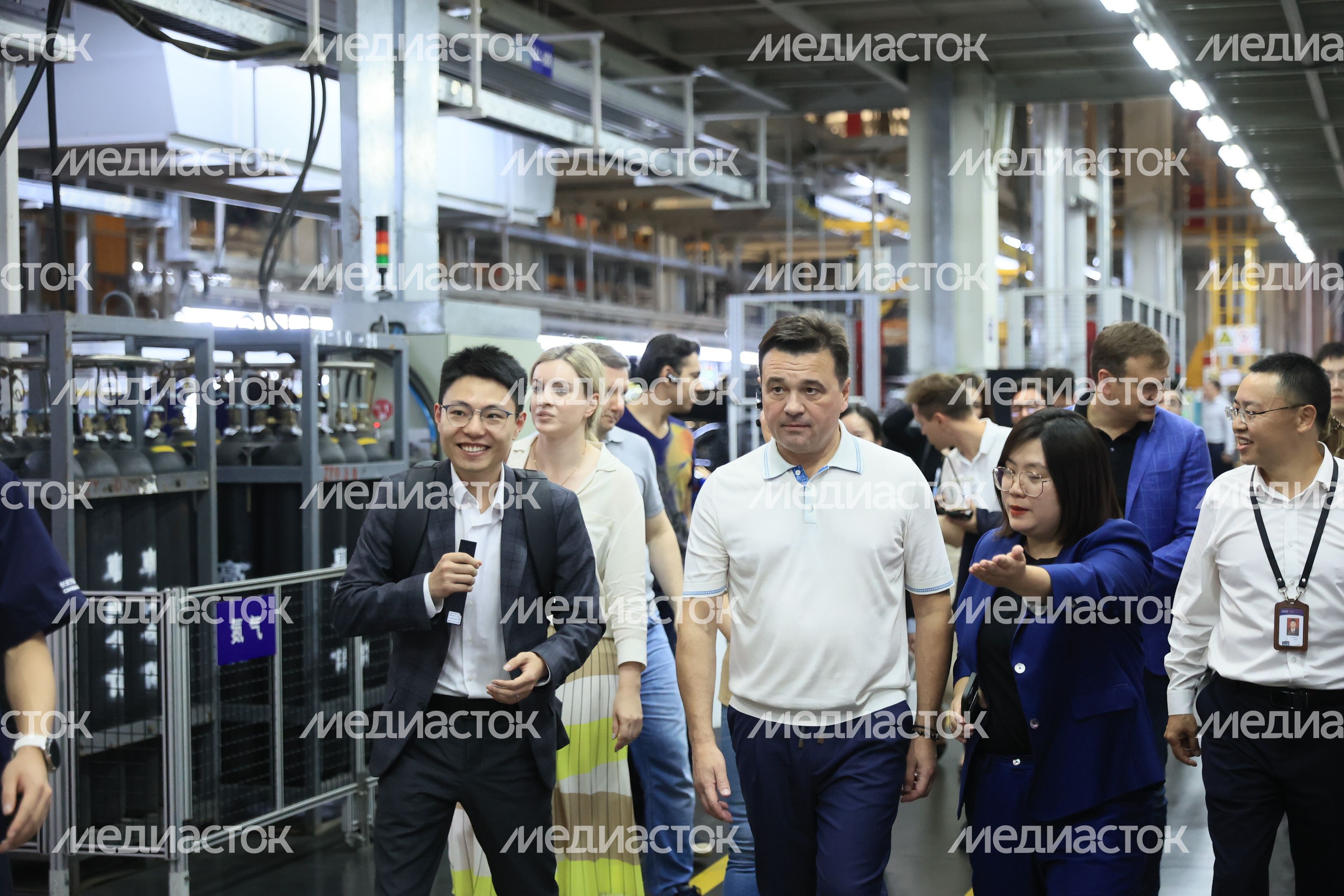 Посещение автозавода Changan Automobile Group в Китае Губернатором Подмосковья