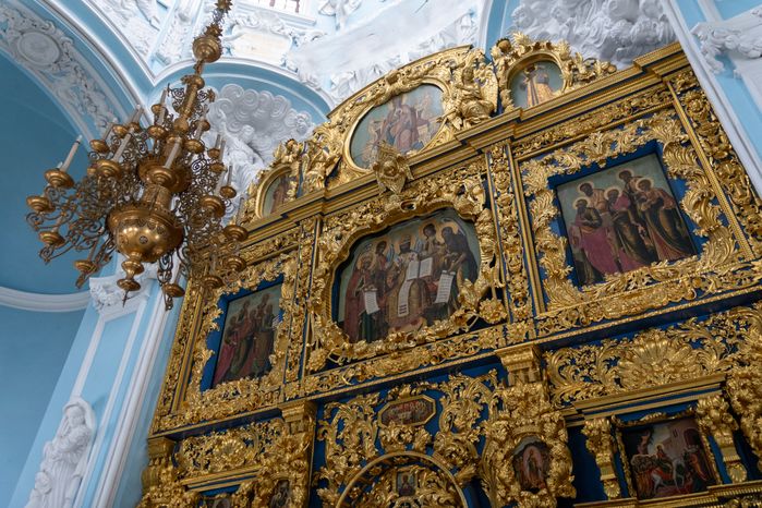 Знаменская церковь Дубровицы