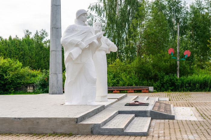 Мемориал павшим воинам Запрудненцам в боях за Родину в годы Великой Отечественной войны 1941-1945