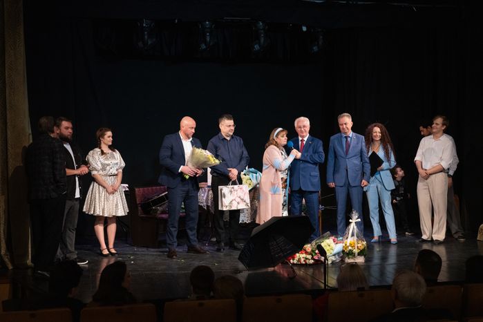 Спектакль «Старомодная комедия» ММДТ «Крылья» в театральном центре «Жаворонки» Одинцовского округа