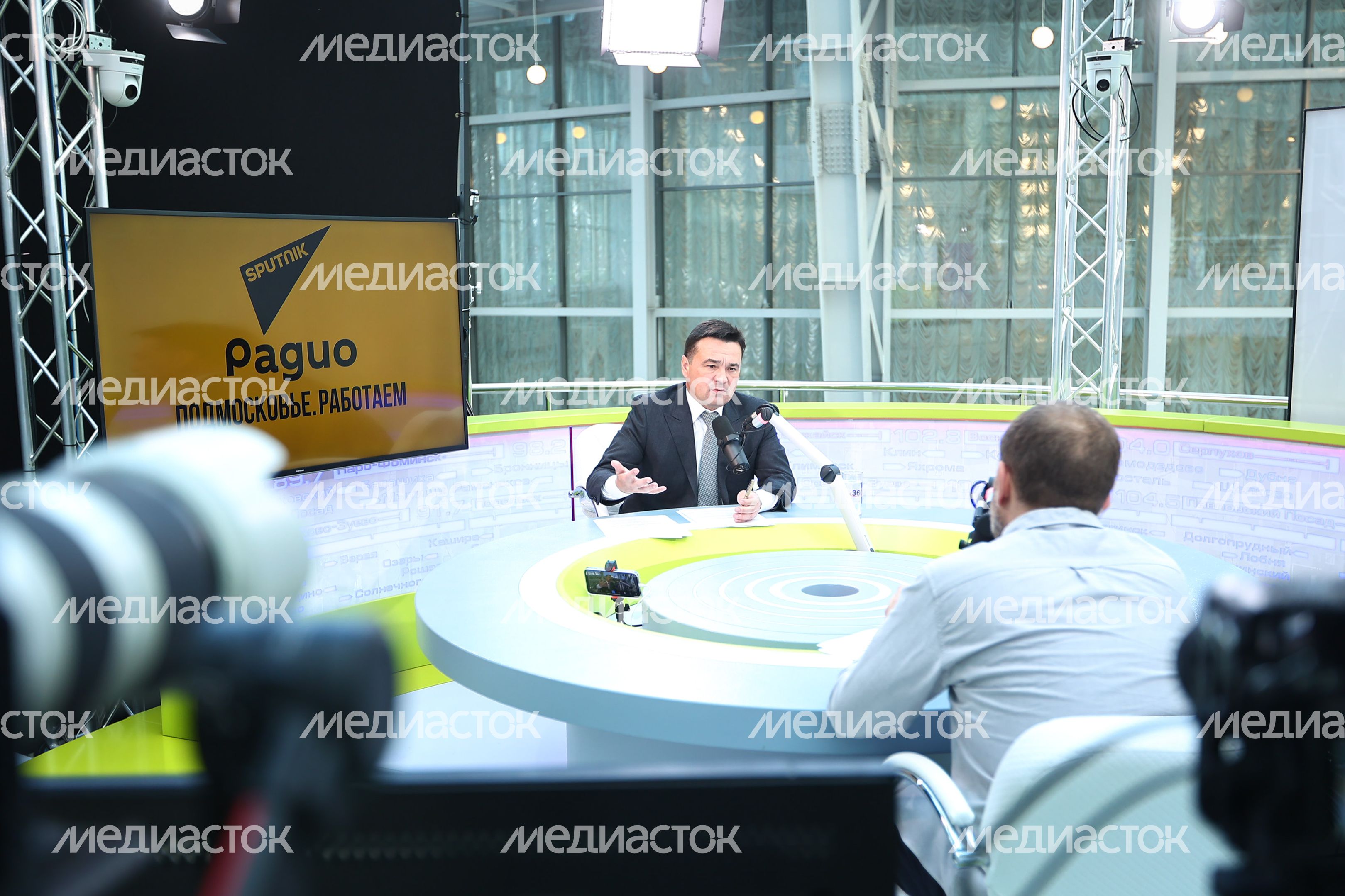 Интервью губернатора Подмосковья на радио Sputnik
