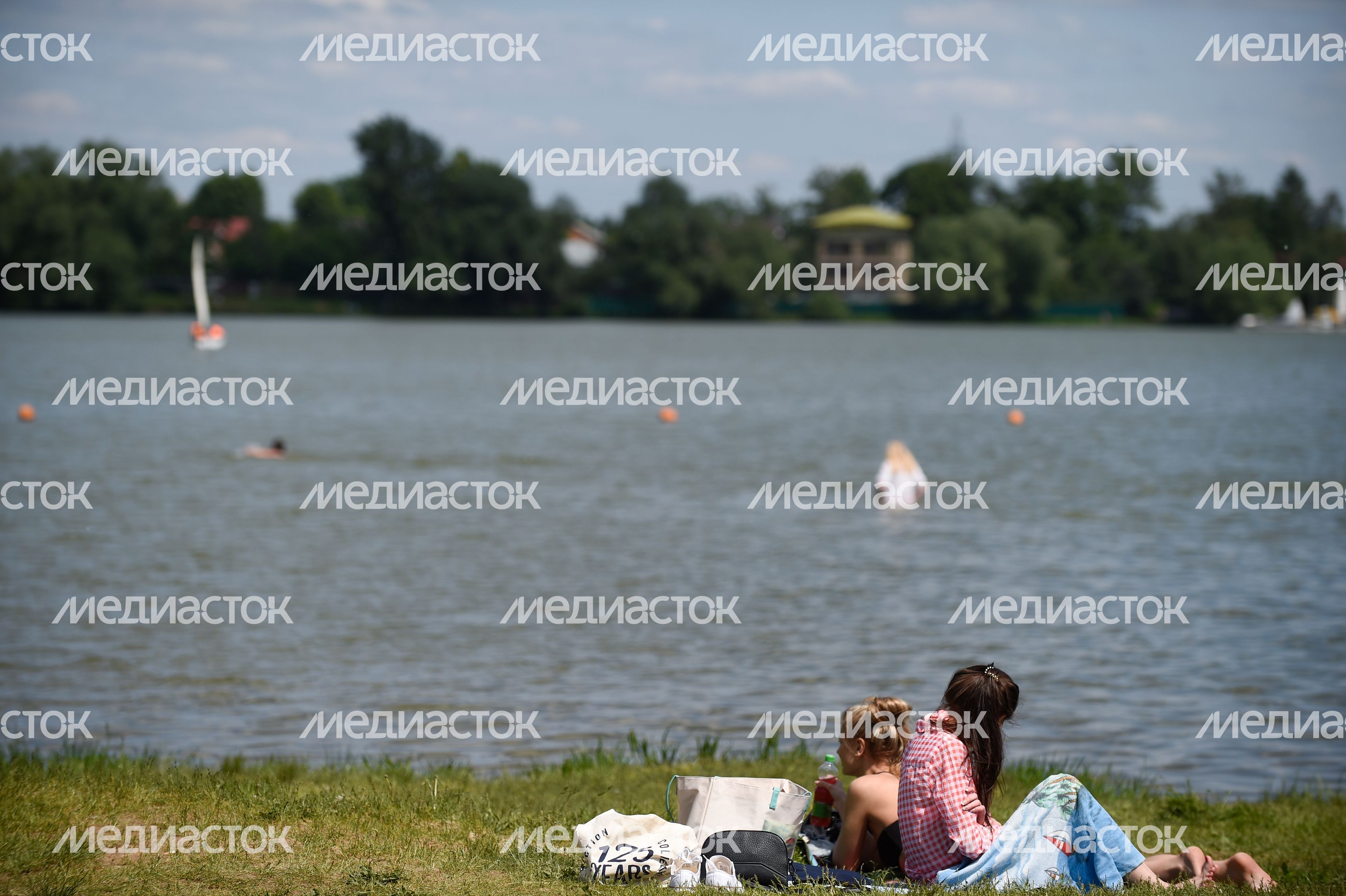 Начало купального сезона в Москве