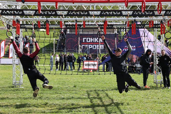 Гонка "Наследники Победы" собрала около 1500 участников