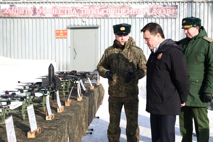 Андрей Воробьев поздравил военнослужащих 45-й отдельной гвардейской инженерной бригады