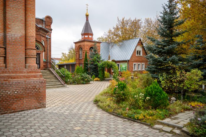 Храм Иоанна Богослова в Ликино-Дулево